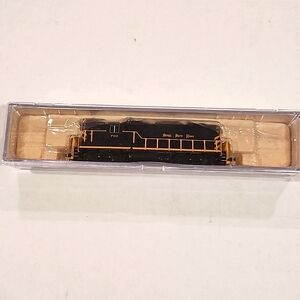 N scale Locomotive